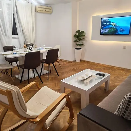 Apartman Aglaya 2 - Lazur *